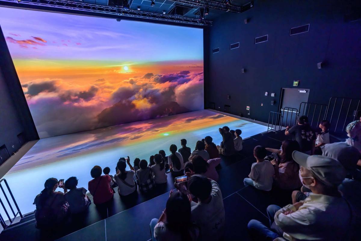 國立臺灣科學教育館(沉浸式劇場(雲海日出投影))