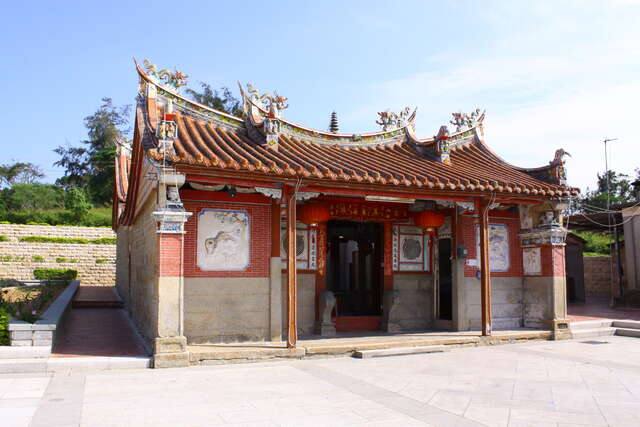 順濟宮