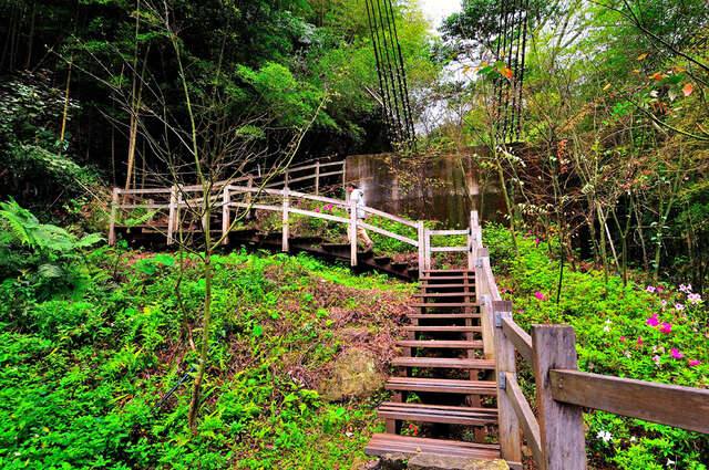 石盤谷步道