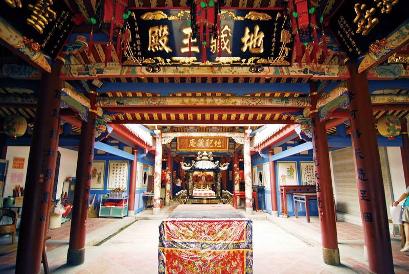 鹿港地藏王廟
