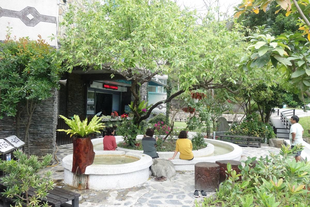 大武山生態教育館(戶外泡腳池)