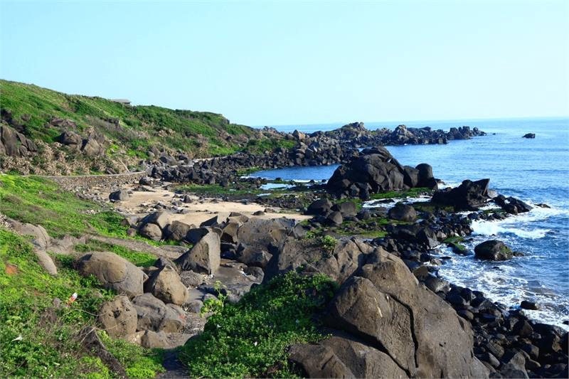 麟山鼻遊憩區(麟山鼻風稜石)