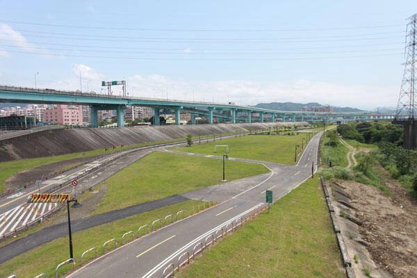 湳仔溝自行車道