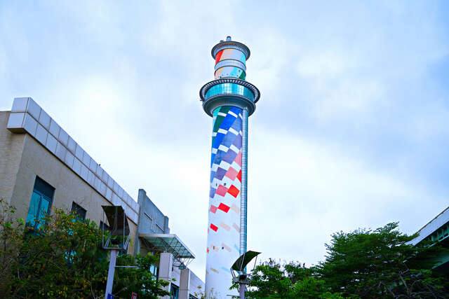 北投垃圾焚化廠_觀景台(北投焚化爐旋轉餐廳外觀_攝影/劉佳雯)