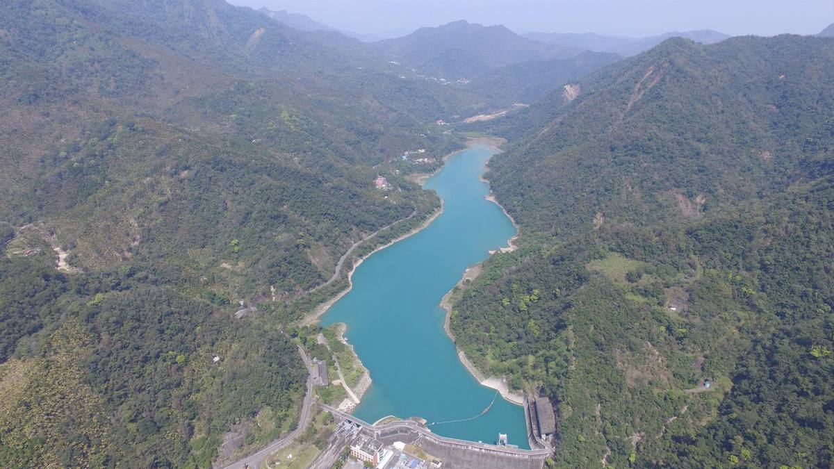 大觀發電廠(明湖水庫全景)