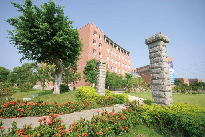亞洲大學