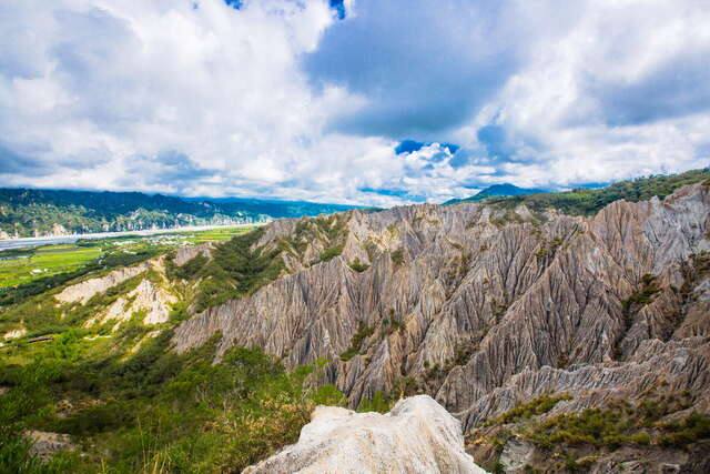 利吉惡地及小黃山