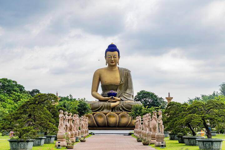 噶瑪噶居寺